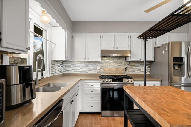 732 Rondo Avenue, Saint Paul, MN 55104