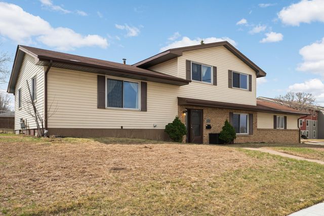 732 Rondo Avenue, Saint Paul, MN 55104