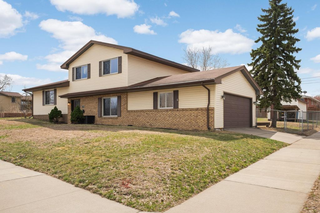 732 Rondo Avenue, Saint Paul, MN 55104