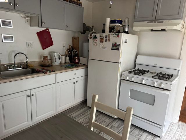 362 S Hudson Street, Oakland, CA 94618