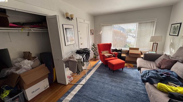 362 S Hudson Street, Oakland, CA 94618