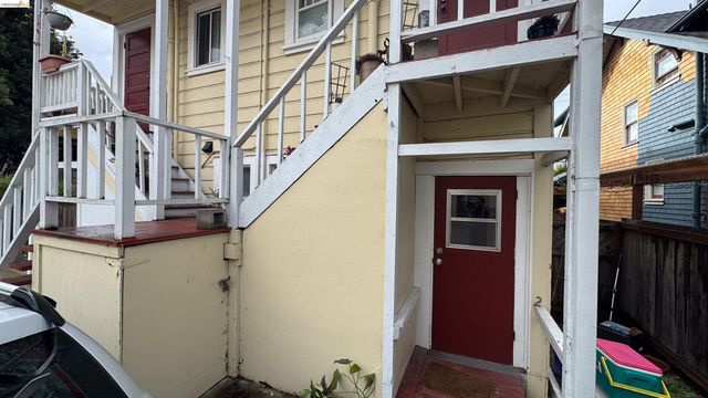 362 S Hudson Street, Oakland, CA 94618