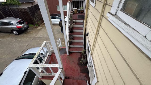362 S Hudson Street, Oakland, CA 94618