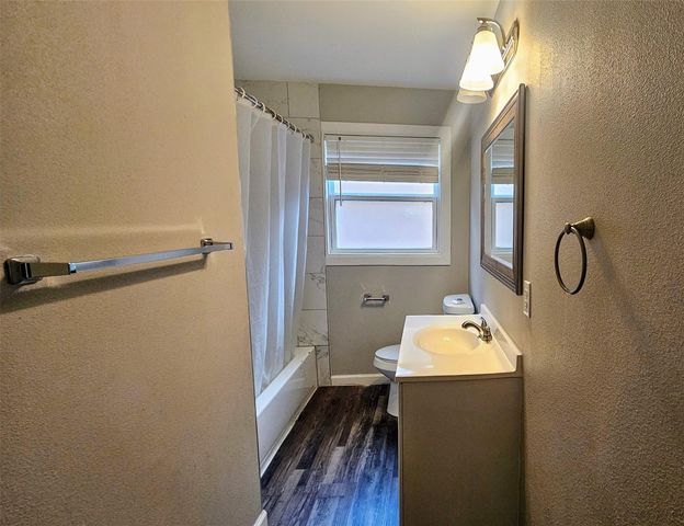 4829 S Riverside Drive, Fort Worth, TX 76119
