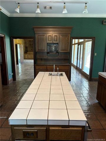 415 W Academy Avenue, Jennings, LA 70546