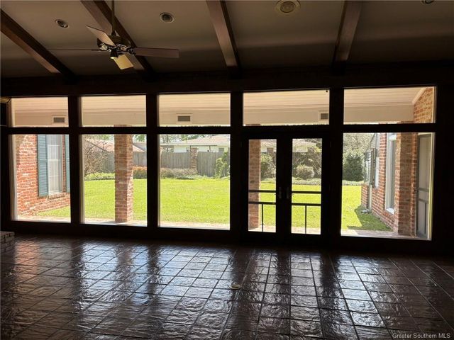 415 W Academy Avenue, Jennings, LA 70546