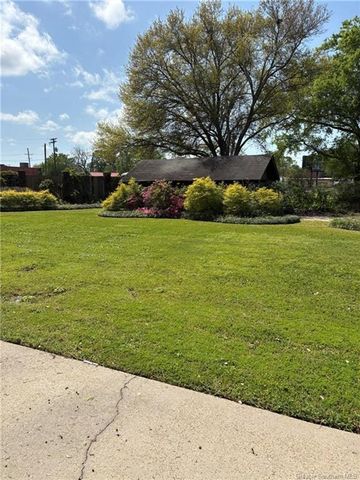 415 W Academy Avenue, Jennings, LA 70546