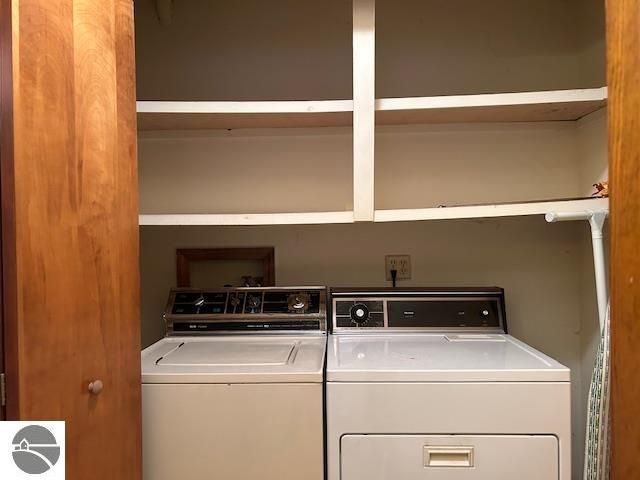 220 Smith Street, East Tawas, MI 48730