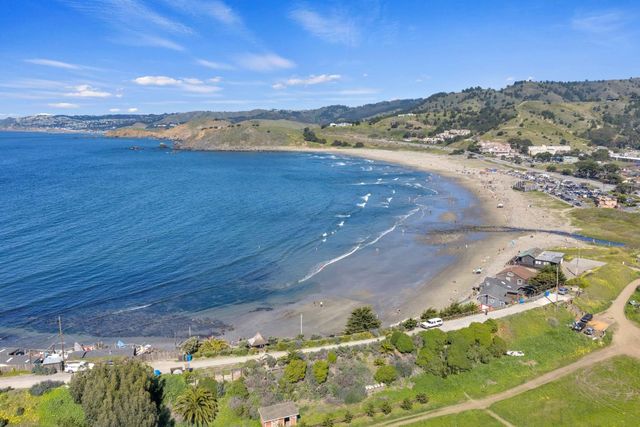 279 Sterling Avenue, Pacifica, CA 94044