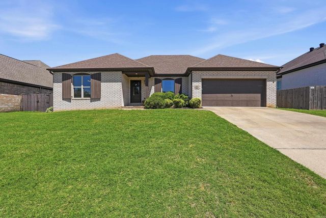 803 Adamson Dr, Searcy, AR 72143