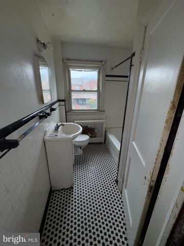 13 S ROSEDALE ST, Baltimore, MD 21229