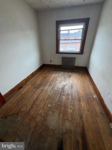 13 S ROSEDALE ST, Baltimore, MD 21229