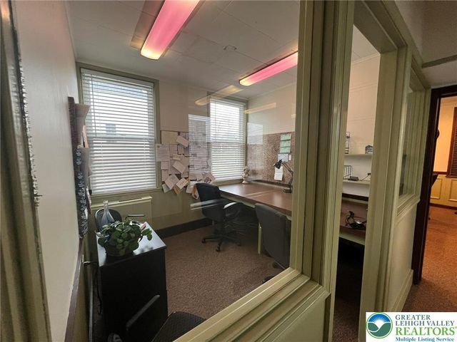 1420 Chelsea Avenue, Bethlehem City, PA 18018