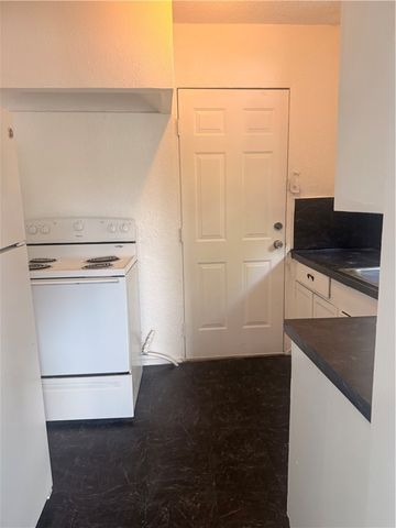 2107 16th 4, Corpus Christi, TX 78404