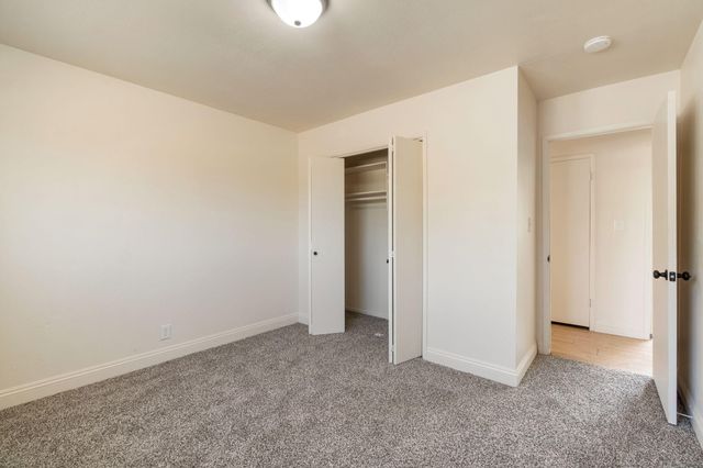 2738 S Fairway Court, Visalia, CA 93277