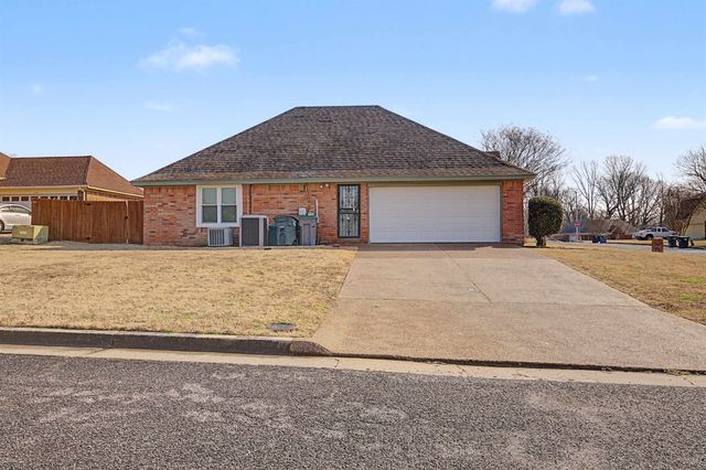 8208 CLINTON WAY CV, Memphis, TN 38018