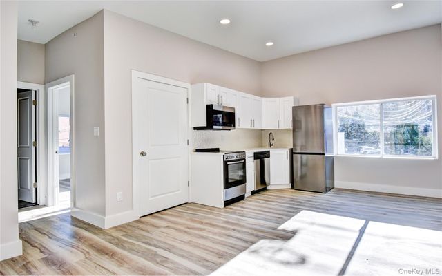 292 Main Street 217, Nyack, NY 10960