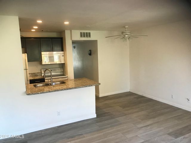 14203 N 19TH Avenue 1020, Phoenix, AZ 85023