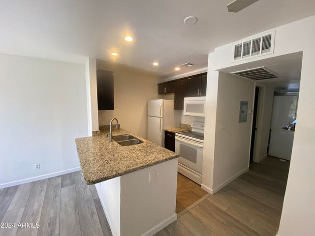 14203 N 19TH Avenue 1020, Phoenix, AZ 85023