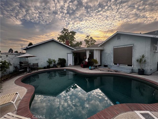 446 N Park Lane, Orange, CA 92867