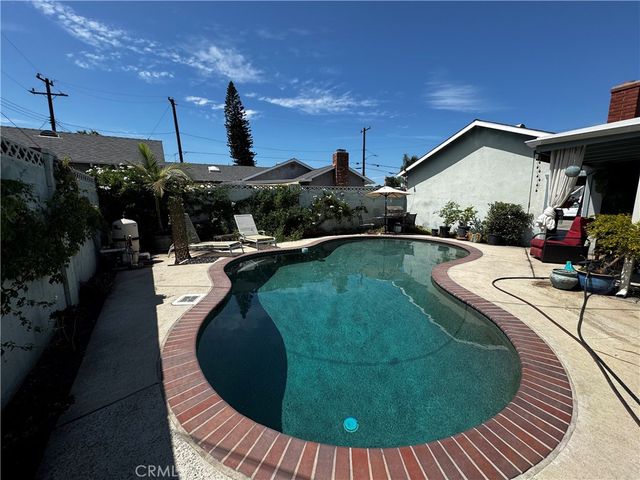 446 N Park Lane, Orange, CA 92867