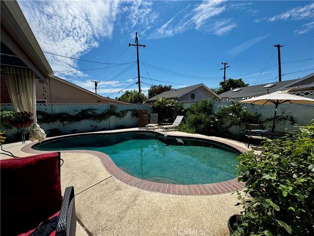 446 N Park Lane, Orange, CA 92867