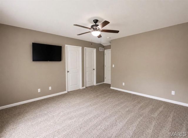 1005 Busch Drive, Warrenton, MO 63383