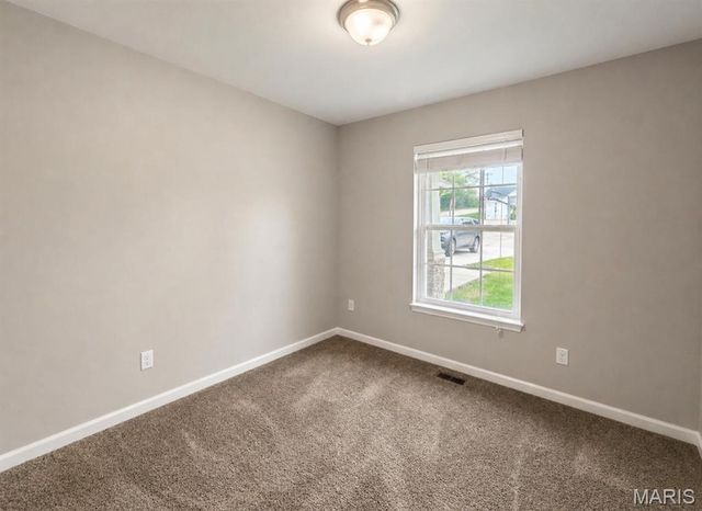1005 Busch Drive, Warrenton, MO 63383