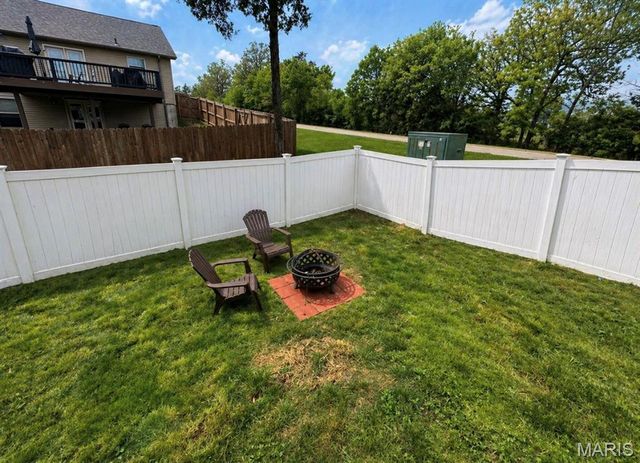1005 Busch Drive, Warrenton, MO 63383