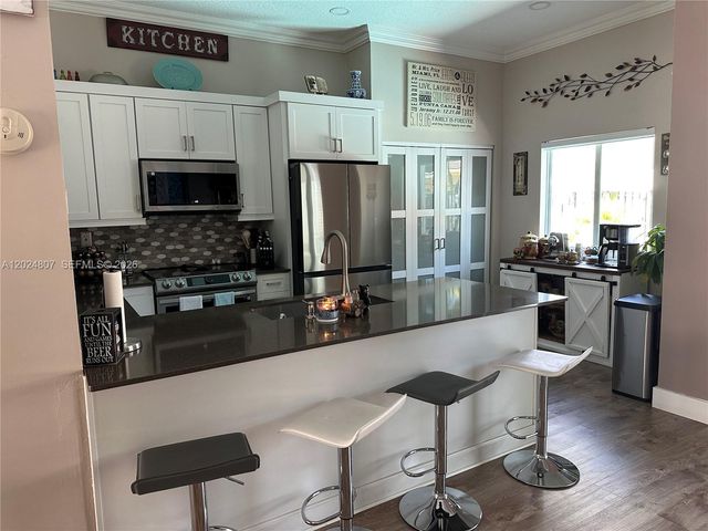 14127 SW 161st Place, Miami, FL 33196