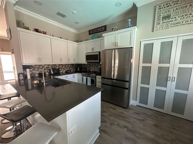14127 SW 161st Place, Miami, FL 33196
