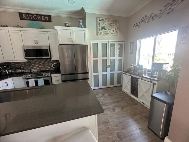 14127 SW 161st Place, Miami, FL 33196