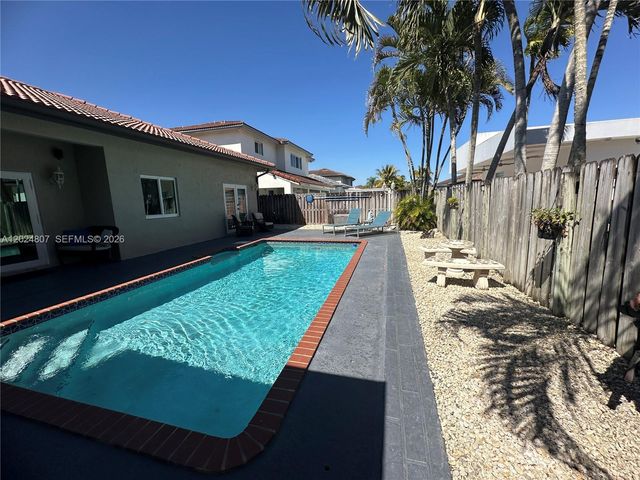 14127 SW 161st Place, Miami, FL 33196