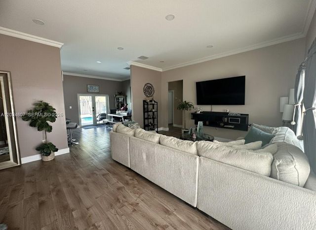 14127 SW 161st Place, Miami, FL 33196