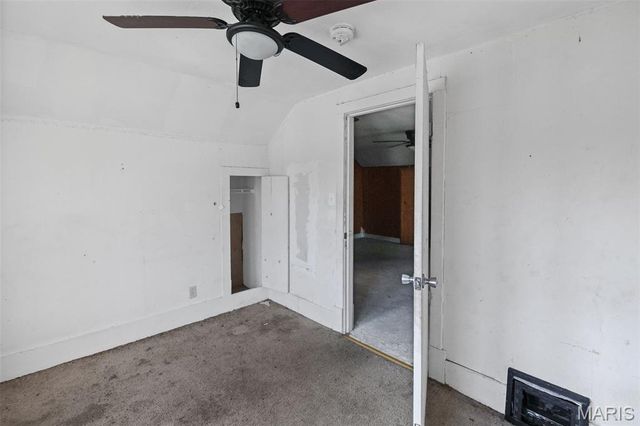 737 Vogel Place, East St Louis, IL 62205