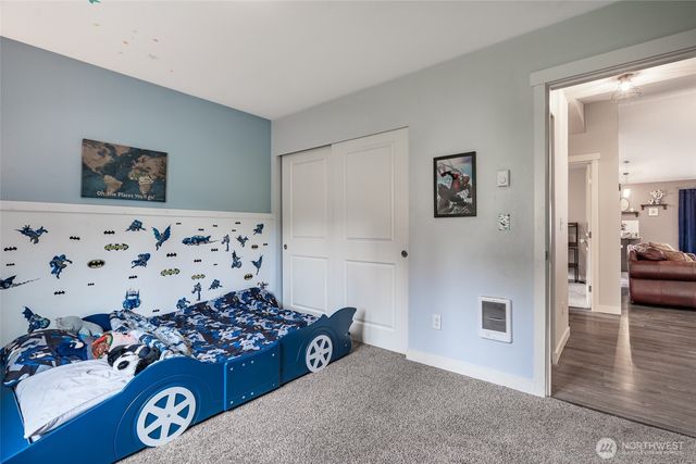 7063 E Nightingale Street, Port Orchard, WA 98366