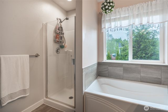 7063 E Nightingale Street, Port Orchard, WA 98366