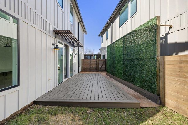 4601 Hank Ave 3, Austin, TX 78745