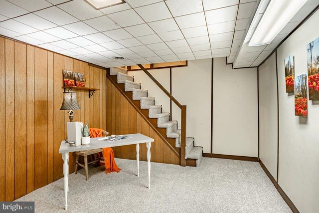 303 GREENHILL RD, Willow Grove, PA 19090