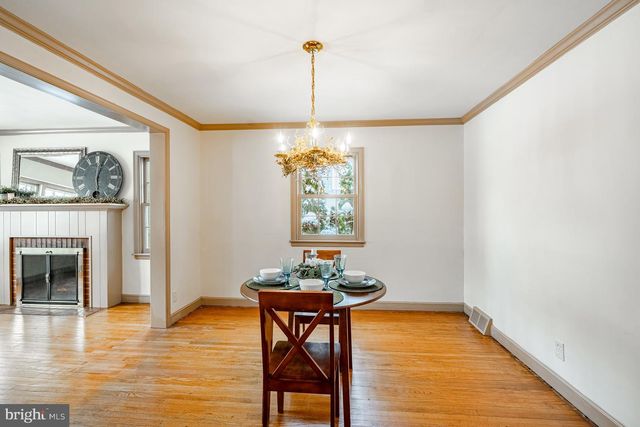 303 GREENHILL RD, Willow Grove, PA 19090