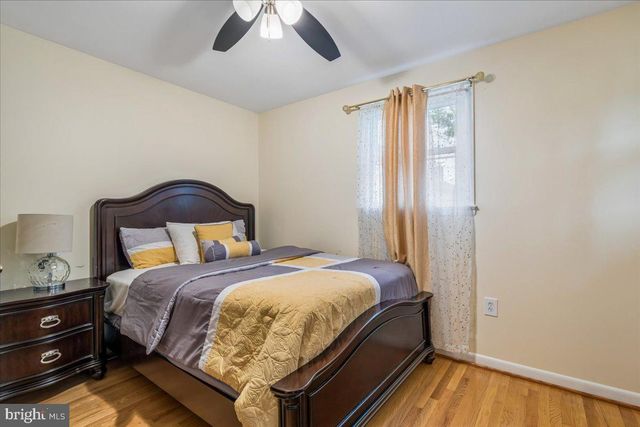 5309 ACORN DR, Temple Hills, MD 20748