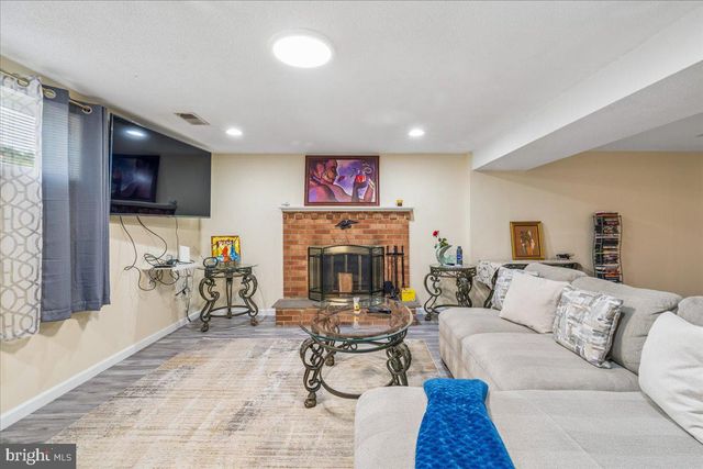 5309 ACORN DR, Temple Hills, MD 20748