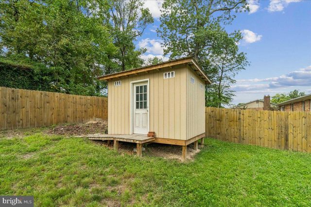 5309 ACORN DR, Temple Hills, MD 20748