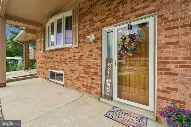 5309 ACORN DR, Temple Hills, MD 20748