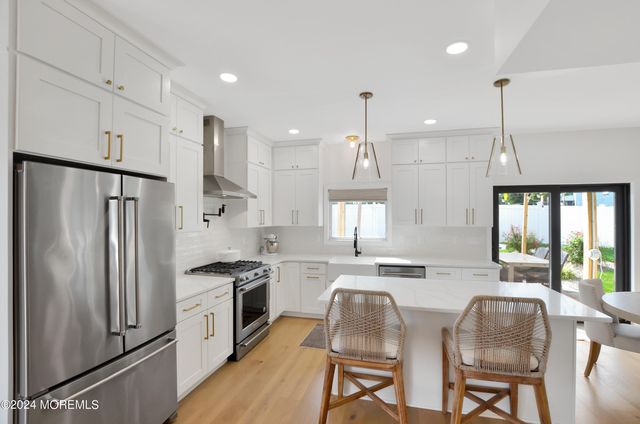 345 Meinzer Street, Aberdeen, NJ 07721