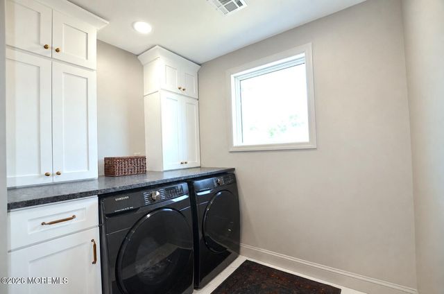 345 Meinzer Street, Aberdeen, NJ 07721