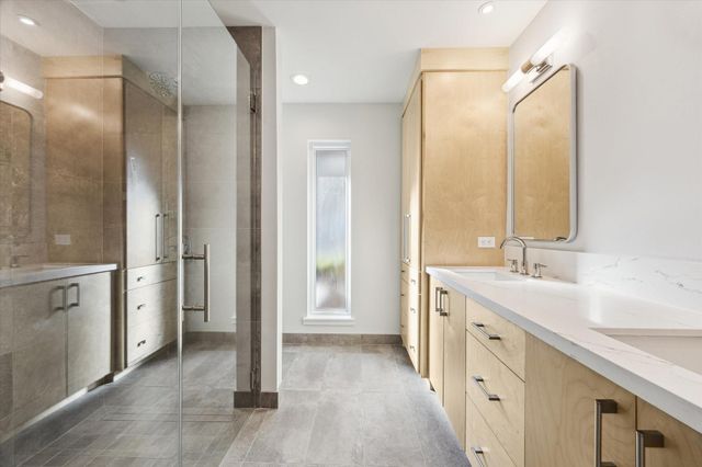 11126 Atwell Drive, Houston, TX 77096