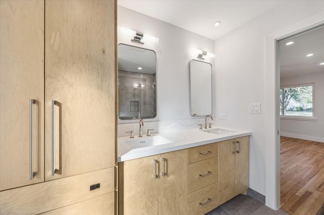 11126 Atwell Drive, Houston, TX 77096