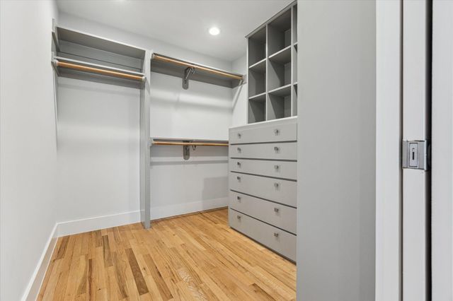 11126 Atwell Drive, Houston, TX 77096