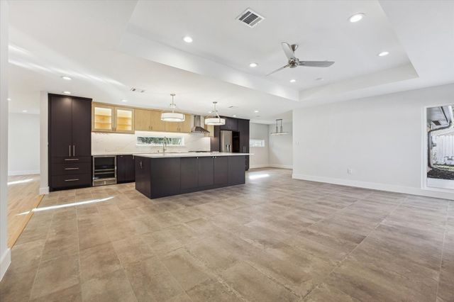 11126 Atwell Drive, Houston, TX 77096